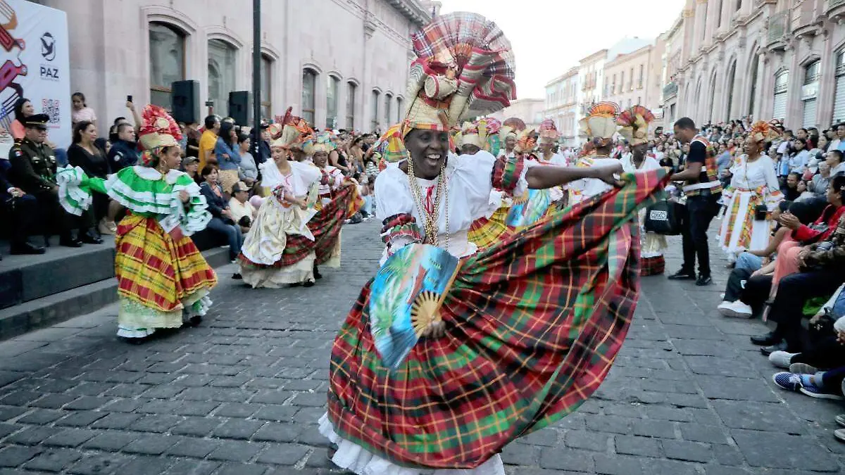 Desfile folclor